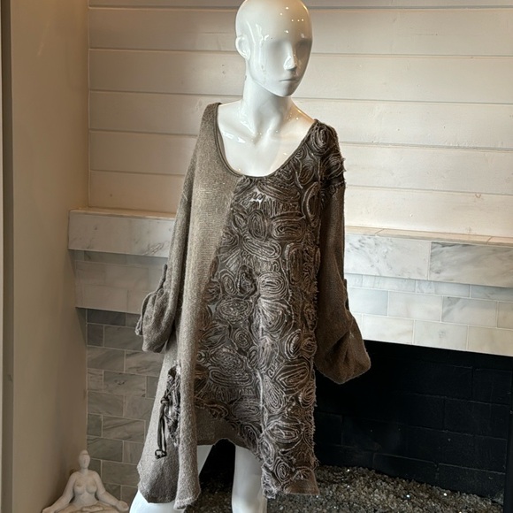 Art To Wear Taupe Mohair Italian Fiber Art Rosette Detail Knit Dress or Tunic XL - Picture 11 of 11